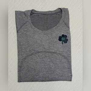 lululemon Swiftly Tech Short Sleeve Crew 2.0 - Size 10 - Notre Dame